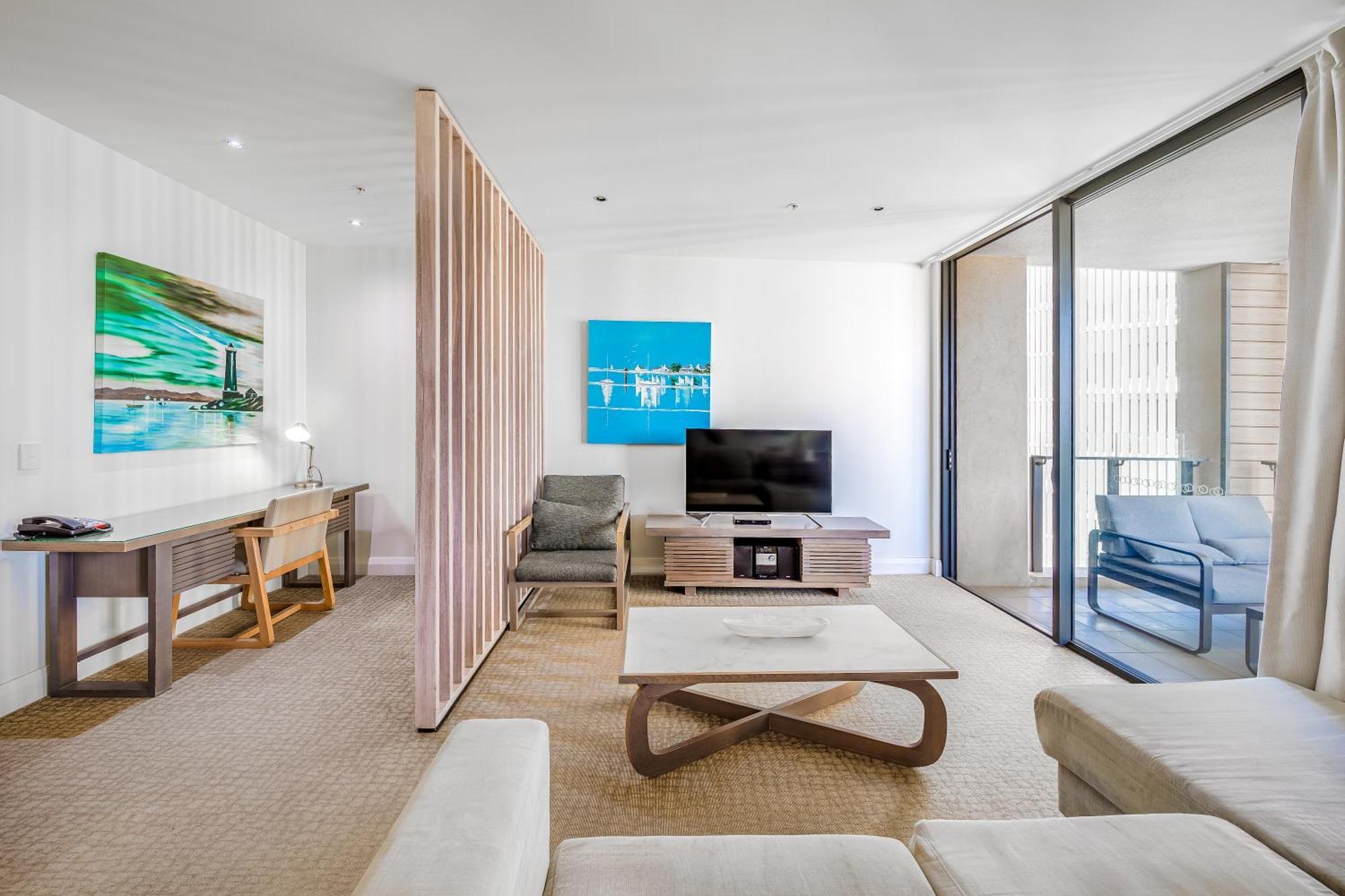 Oaks Redcliffe Mon Komo Suites מראה חיצוני תמונה
