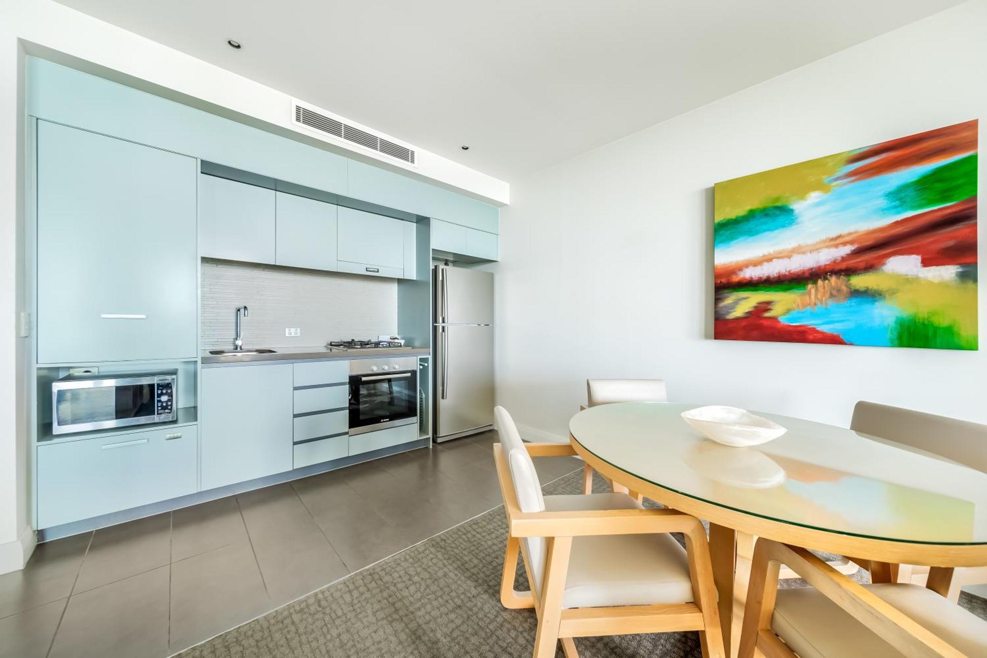 Oaks Redcliffe Mon Komo Suites מראה חיצוני תמונה